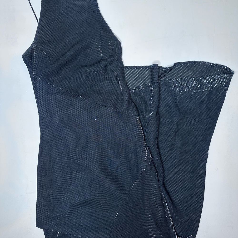 Elegant Shimmering Sexy  Black Evening Gown